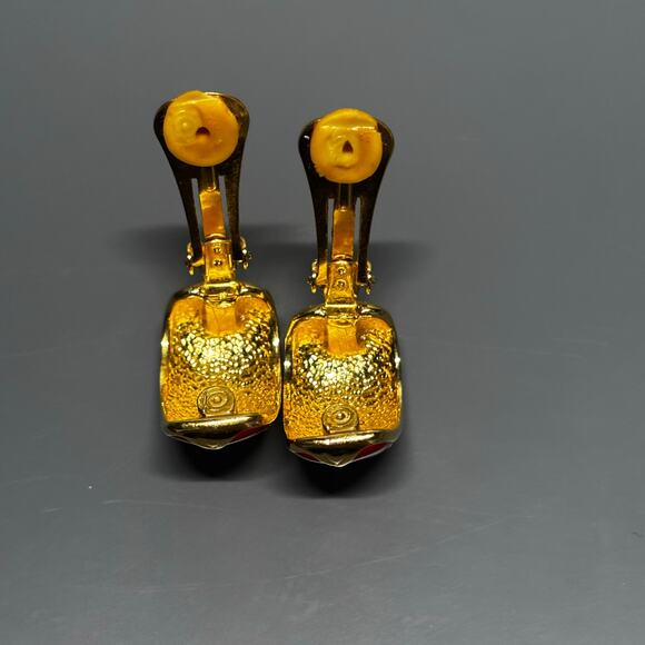 Vintage Red Enamel Clip On Earrings Women Gold Tone Abstract‎ Geometric Design - Picture 5 of 7